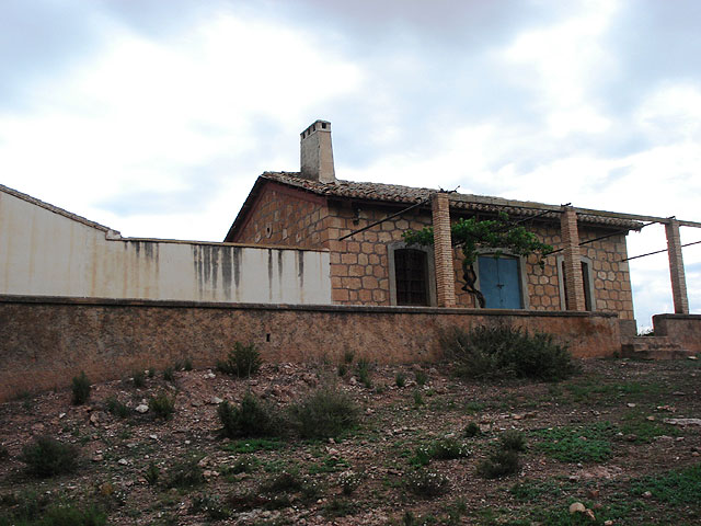 IU+LV asegura que el PP impide debatir una moción urgente sobre el trazado del AVE a su paso de Totana, que pone en peligro la futura Estación de Mercancías y estrangula el crecimiento en la zona sur, Foto 3
