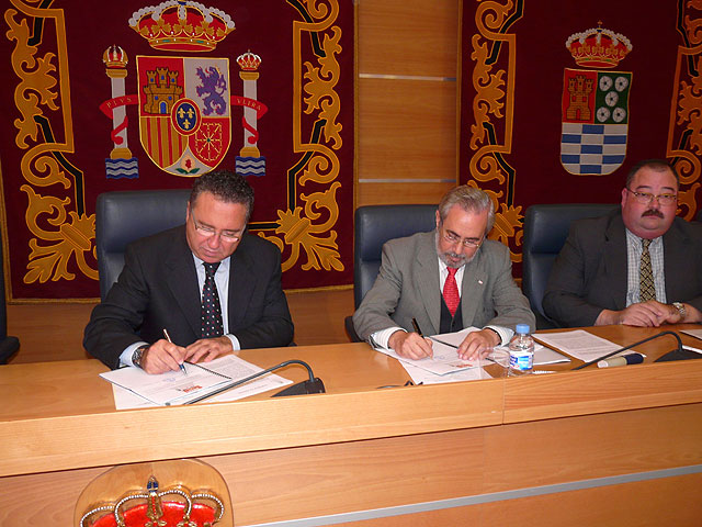 El Ayuntamiento de Molina de Segura firma convenios de colaboración con nueve organizaciones sociales, que recibirán subvenciones por un total de 247.934 euros - 2, Foto 2