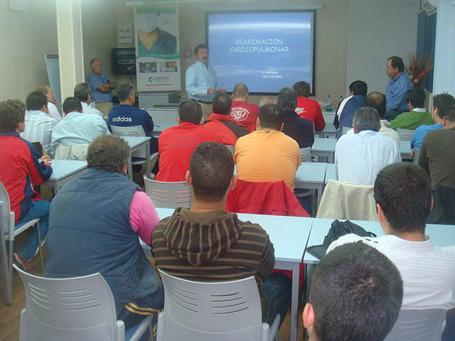 Éxito en la II edición del Curso de Primeros Auxilios - 1, Foto 1