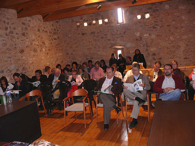 Medio centenar de personas analizaron las Riestas de Agosto en el Taller de la Torre del Rico - 2, Foto 2