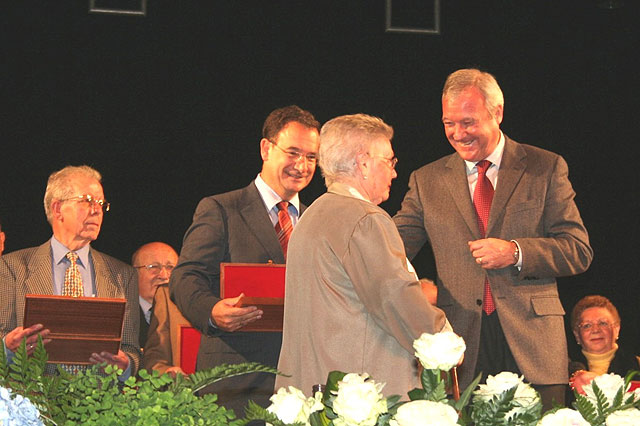 El presidente anima a los mayores a mantener su dinamismo social y su solidaridad - 2, Foto 2