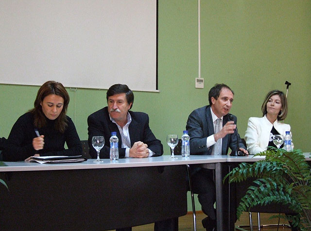 Un taller de empleo formará a 22 desempleados para atender a personas dependientes - 1, Foto 1