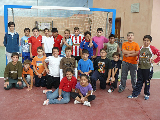 Se pone en marcha la Escuela Polideportiva de Deporte Escolar en los nueve centros de enseñanza primaria, Foto 1