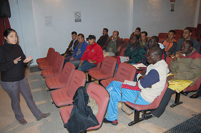 Lorquí trabaja por la integración - 1, Foto 1