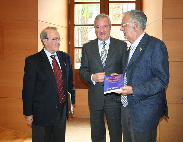 Valcárcel asegura que la Constitución impide que se elimine el trasvase Tajo-Segura - 3, Foto 3