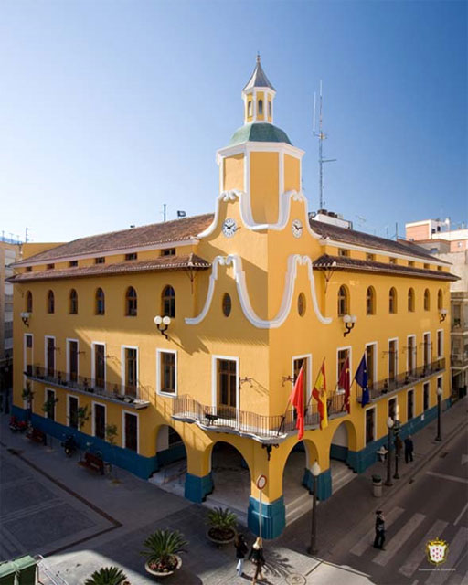 El Ayuntamiento de Alcantarilla niega que se incumplan en el municipio los niveles de inmisión europeos de tolueno y benceno en el aire - 1, Foto 1