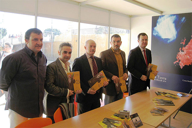 La Comunidad pone en marcha una colección  de libros que acerca a los niños la vida de los científicos de una forma atractiva y rigurosa - 1, Foto 1