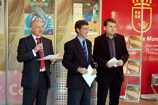 El Centro Tecnolgico de la Artesana participa en la Semana de la Ciencia explicando el funcionamiento de un botijo - 3