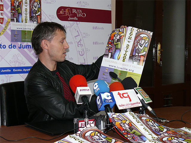 Un total de 27 actividades forman el programa de talleres, cursos  y viajes de la Concejalía de Juventud - 1, Foto 1