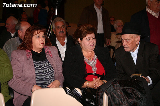 El “Faro de Alejandra” presenta el libro “La Aurora de Santa Cruz” - 3