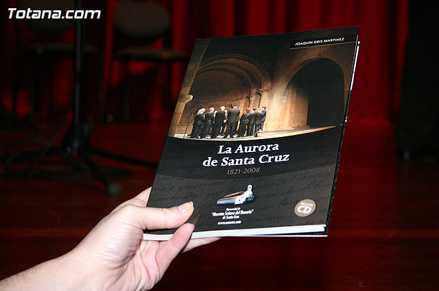 El “Faro de Alejandra” presenta el libro “La Aurora de Santa Cruz” - 18
