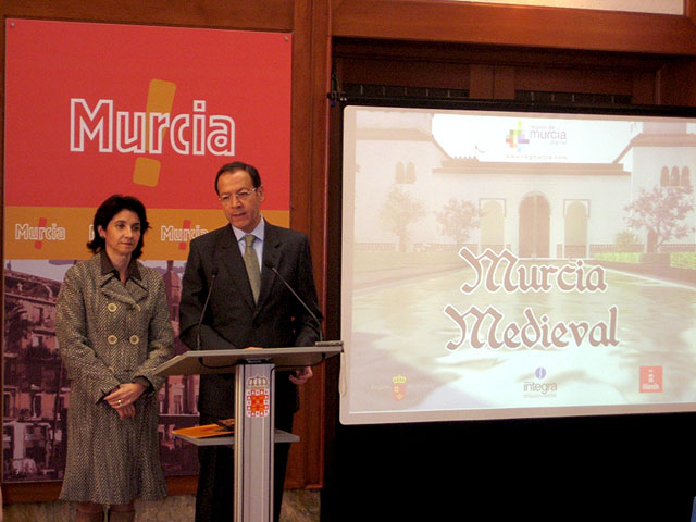 Un nuevo DVD sobre la Murcia medieval permite contemplar la reconstrucción virtual en 3D del Alcazar Seguir, el castillo de Monteagudo y la Catedral - 1, Foto 1