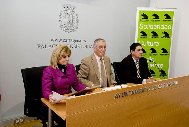 El Ayuntamiento ya dispone del primer vehículo socio sanitario propio - 1, Foto 1