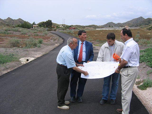 El Ayuntamiento de Águilas adjudica el ensanche y refuerzo de firme en varios caminos rurales - 1, Foto 1