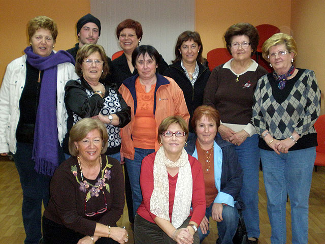 El club de mujeres lectoras de Cehegín abre sus puertas con doce miembros - 1, Foto 1