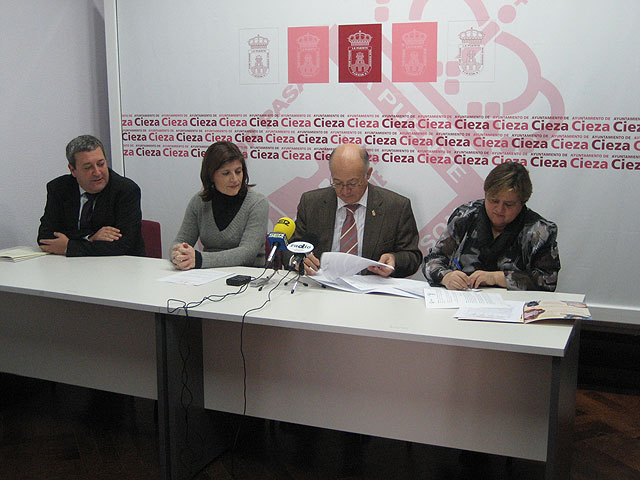 El Ayuntamiento de Cieza y Aguas de Cieza renuevan su compromiso por la inserción laboral de las personas con discapacidad - 1, Foto 1