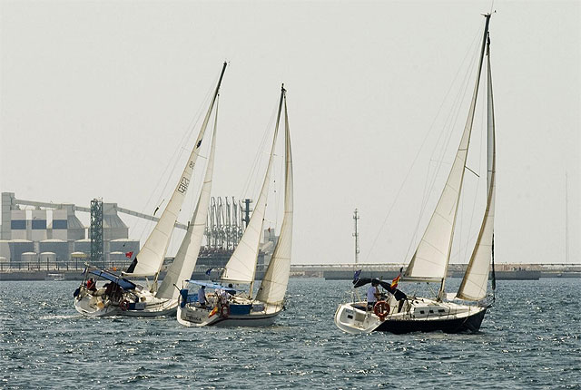 XIV Trofeo Juan Fernández, Clase Crucero RN - 1, Foto 1
