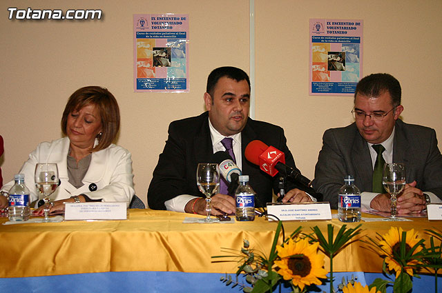 El alcalde de Totana es homenajeado por su labor como voluntario en la clausura del “IX Encuentro de Voluntariado Totanero” - 20