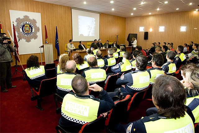 Más de 50 policías locales se ponen al día en Educación Vial - 1, Foto 1