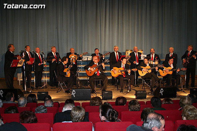 The popular music group Vox totanera and captivate the public Musicalis, Foto 1