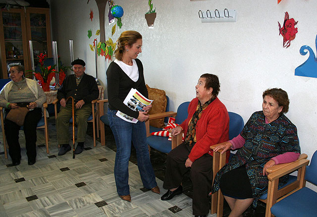 José Soria y María Isabel Martínez visitan el Servicio de Estancias Diurnas - 3, Foto 3