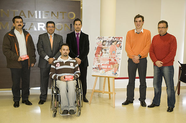 El fútbol sala de Mazarrón con las personas discapacitadas - 1, Foto 1