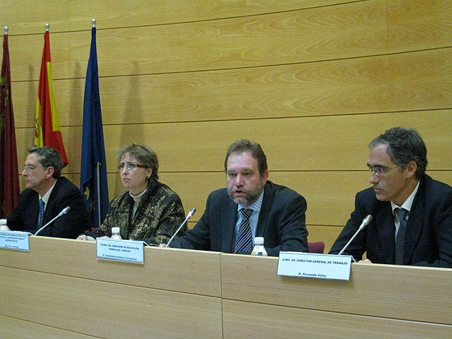 Más de 9.600 acciones inspectoras garantizarán el cumplimiento de la normativa laboral y de seguridad y salud - 1, Foto 1