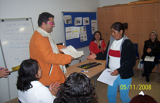 Clausuran los talleres de Informática Básica, Foto 2