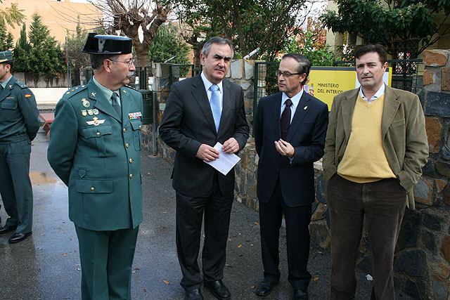 El Instituto de Santomera pide a González Tovar su incorporación al Plan Director para la Convivencia y la Mejora de la Seguridad Escolar - 1, Foto 1