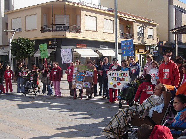 Los alumnos de AIDEMAR celebra el Día Universal de la Infancia con una marcha solidaria a favor de los niños de Níger - 1, Foto 1