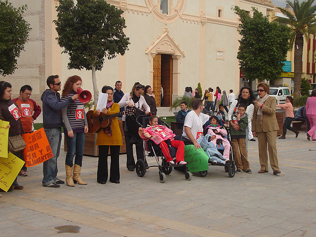 Los alumnos de AIDEMAR celebra el Día Universal de la Infancia con una marcha solidaria a favor de los niños de Níger - 2, Foto 2