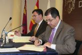 Blaya y Ballesta firman un convenio para la remodelaci�n de la Plaza del Ayuntamiento