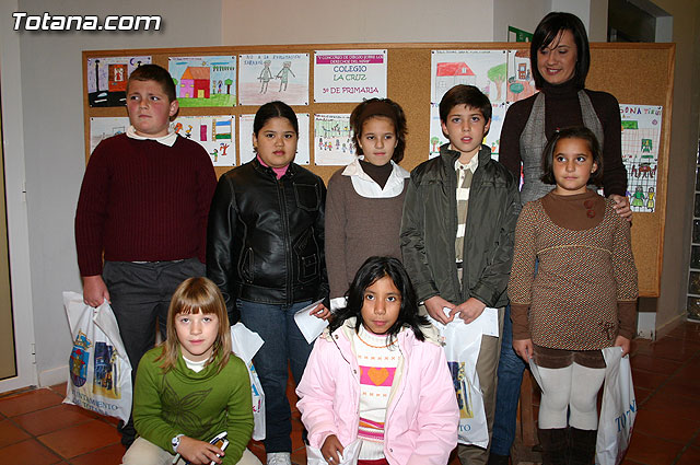 Seis niños de 4º y 5º curso de Primaria ganan el “V Concurso sobre los Derechos del Niño”, Foto 1