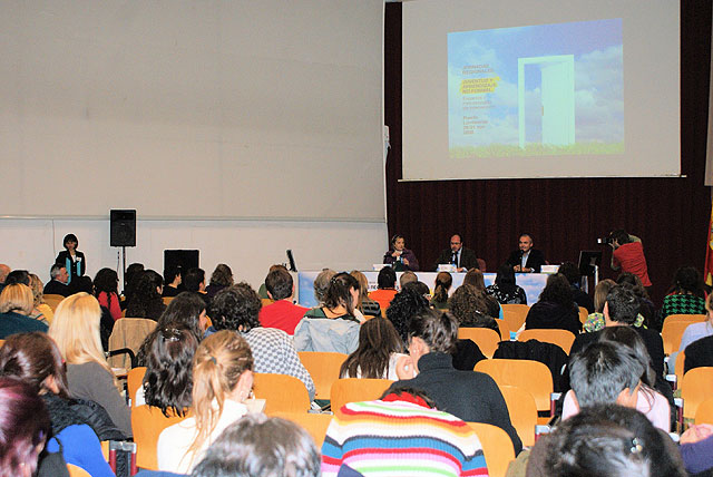 Las jornadas sobre ‘Juventud y aprendizaje no formal’ reúnen a 225 participantes - 1, Foto 1