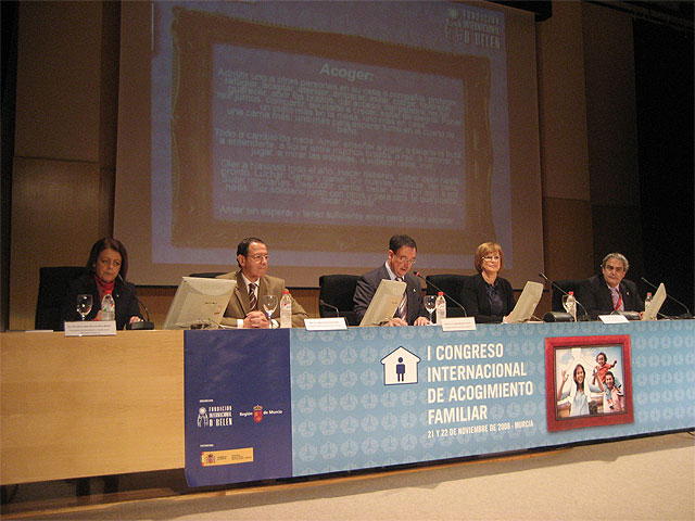 El Alcalde anuncia que Murcia tendrá un centro de atención al menor en terrenos cedidos por el Ayuntamiento - 1, Foto 1