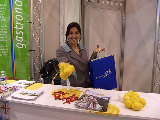 Fiestas, tradiciones y gastronomía se exponen fuera de las fronteras de la Región - 3, Foto 3