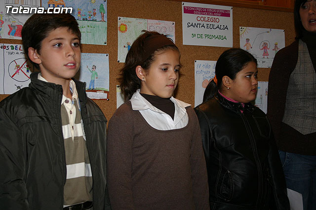 Seis niños de 4º y 5º curso de Primaria ganan el “V Concurso sobre los Derechos del Niño” - 4