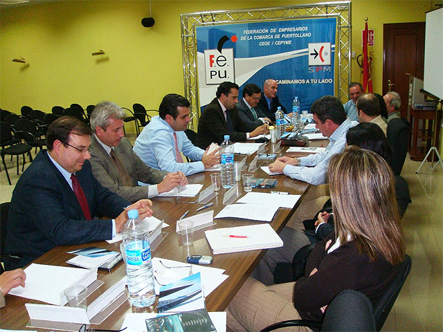 El Gobierno murciano estudia las oportunidades de negocio derivadas de las grandes inversiones en la Región - 1, Foto 1