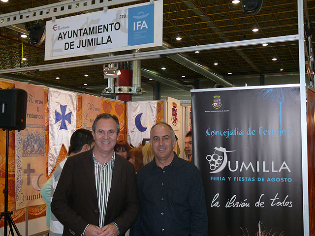 El concejal de fiestas valora satisfactoriamente la presencia de Jumilla en la feria de Alicante ‘Expofiesta’, visitada por más de 20.000 personas - 3, Foto 3