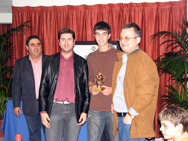 Gran actuacin de los equipos totaneros de ajedrez en el Campeonato Regional por Equipos de Clubes - 38