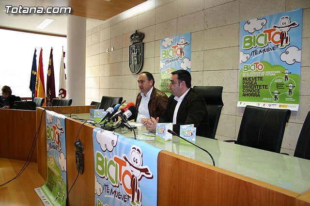 Totana pone en marcha el sistema de prstamo de bicicletas ms moderno de toda la Regin de Murcia, “Bicito” - 1