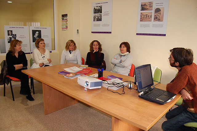 Lorquí celebra el 25 de noviembre continuando con su labor por la igualdad - 1, Foto 1