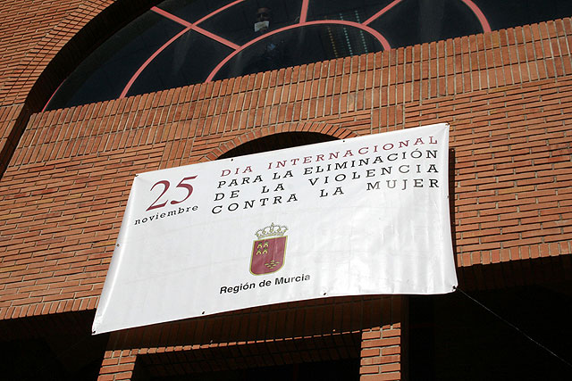 Cehegín homenajea a las víctimas de la violencia de género - 3, Foto 3