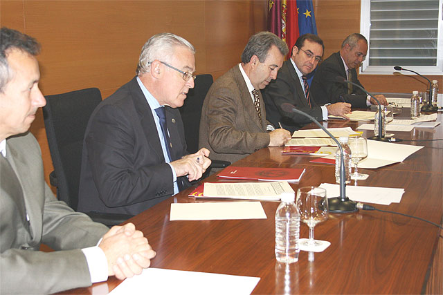 Cerdá destaca que la realización de nuevos proyectos de investigación mejorará la calidad de las producciones agrícolas - 1, Foto 1