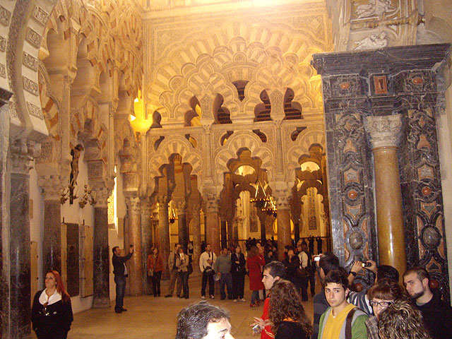 La Concejalía de Juventud del Excmo. Ayuntamiento de Alguazas, organizó el pasado fin de semana una salida cultural a Córdoba para jóvenes. - 1, Foto 1