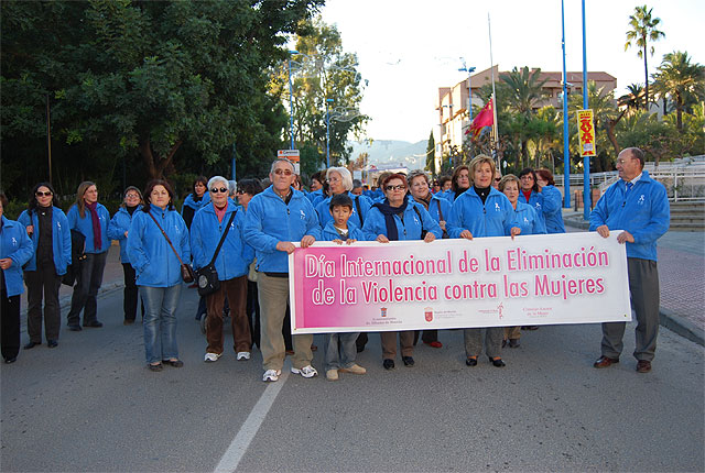 El Ayuntamiento conmemora el Da internacional para la eliminacin de la violencia contra las mujeres, Foto 4