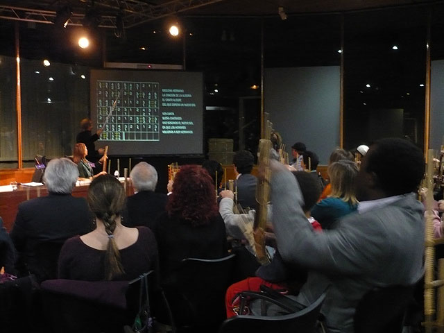 El libro Instrumentos Musicales Étnicos del Mundo se presenta en la Casa de América - 2, Foto 2