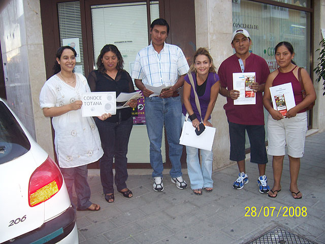 Se pone en marcha el proyecto “¡Conoce Totana!” con itinerarios guiados para conocer los servicios y recursos que ofrece la localidad, Foto 4