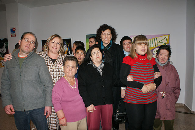 Inaugurada la II exposición de pintura “Liberarte-picaso” con motivo del Día Internacional de las personas con Discapacidad - 1, Foto 1