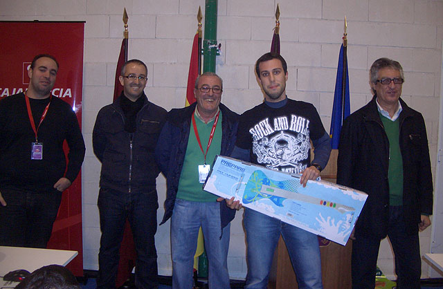 Sortean un ordenador portátil y un IPOD en la clausura de la Dormis Lan Party - 2, Foto 2